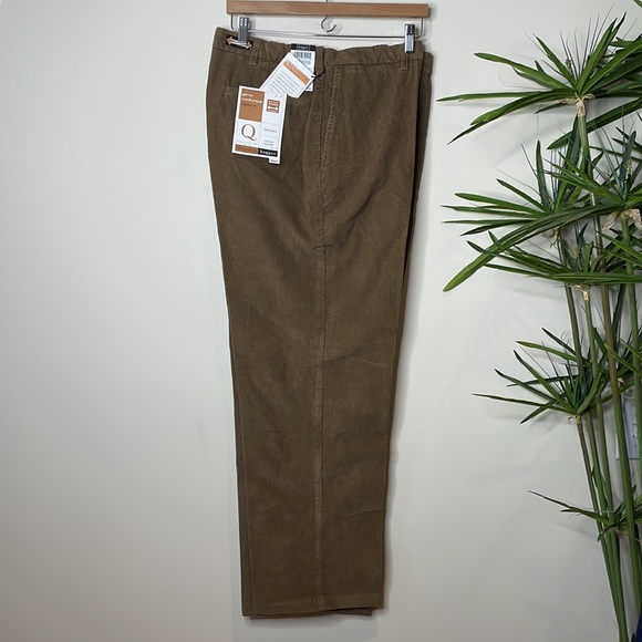 NWT Haggar || Go-To-Corduroys Classic Fit Pants; Size 40W X 31L - Picture 6 of 15
